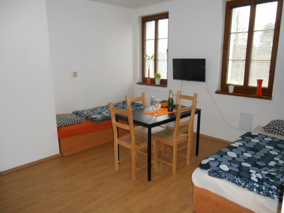 Penzion V Zatacce Plzeň Exterior foto