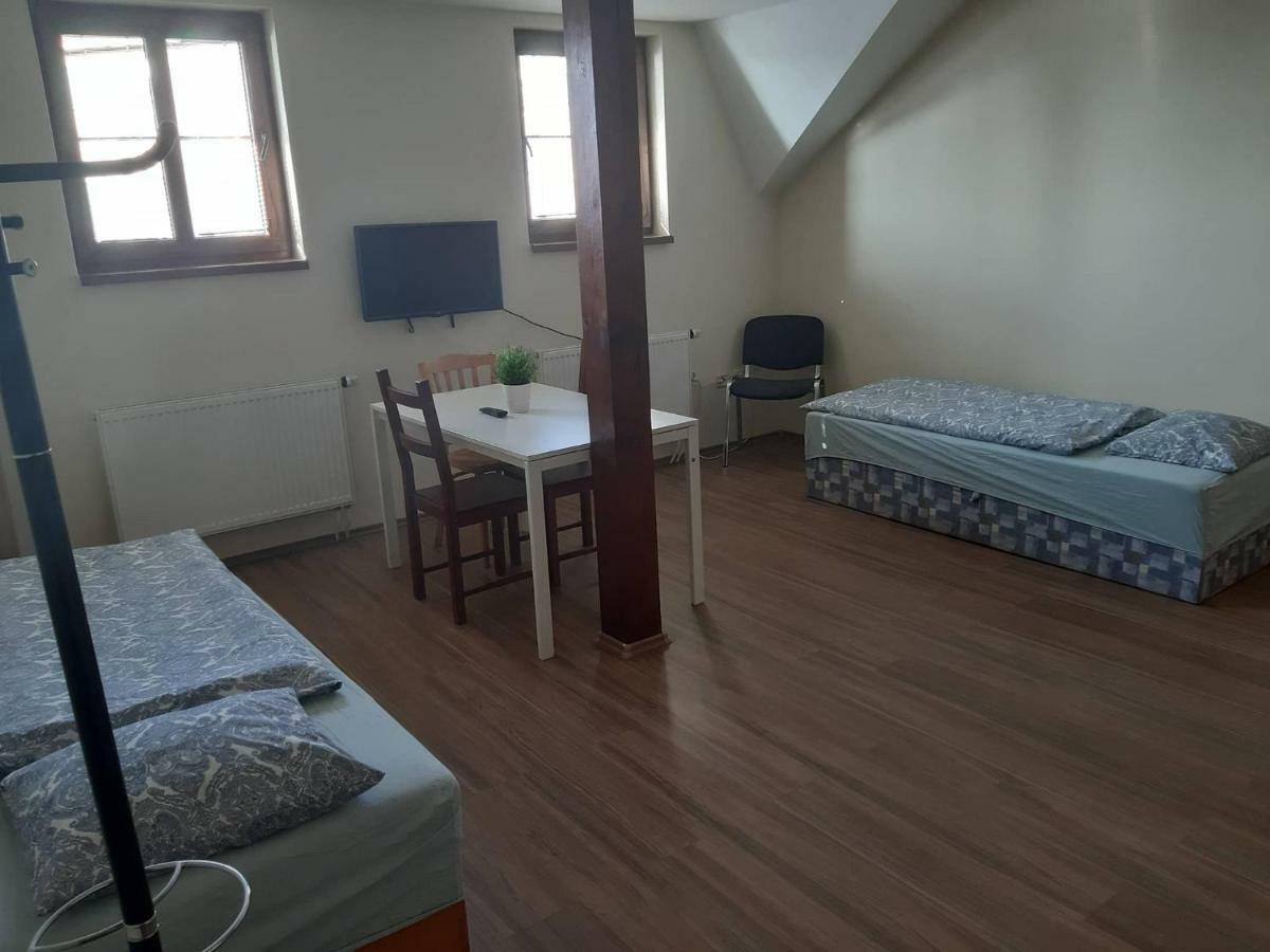 Penzion V Zatacce Plzeň Exterior foto
